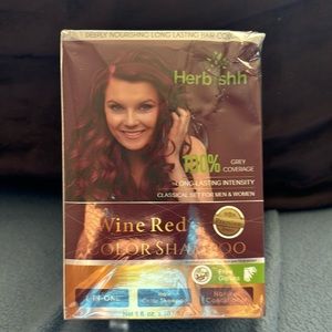 Women color shampoo—